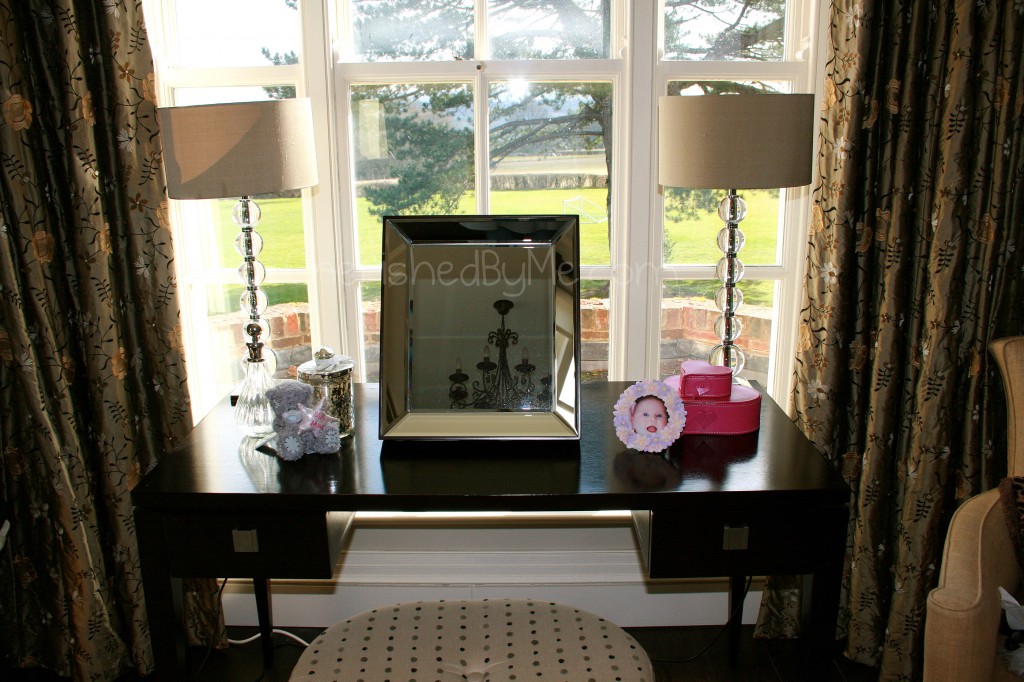 dressing table 2