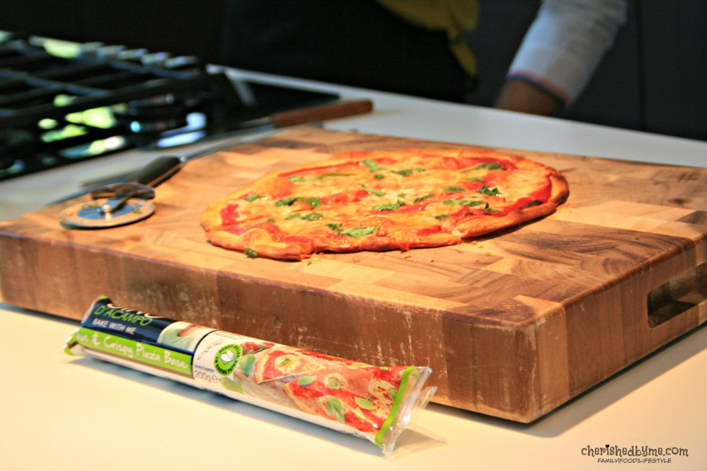 Bake with Me pizza doughs are quick and easy to use